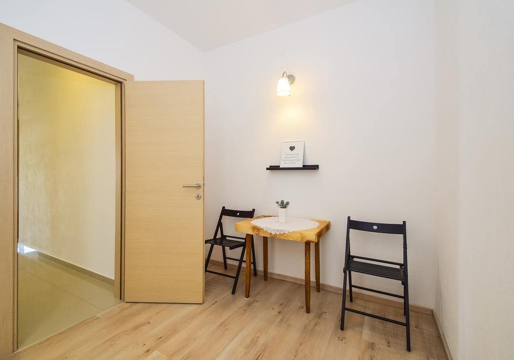 Amadrian Apartments Šibenik Esterno foto