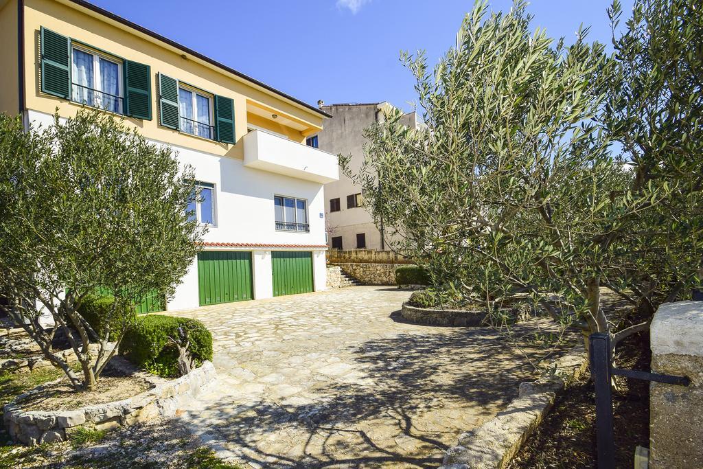 Amadrian Apartments Šibenik Esterno foto