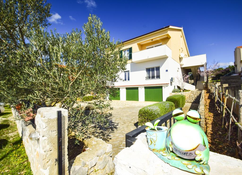 Amadrian Apartments Šibenik Esterno foto