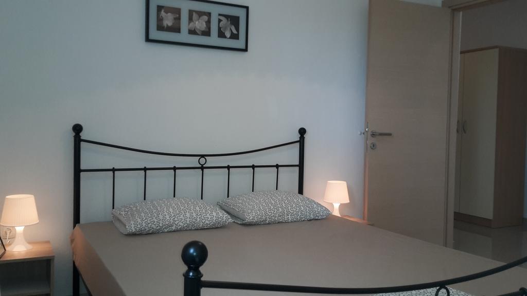Amadrian Apartments Šibenik Esterno foto